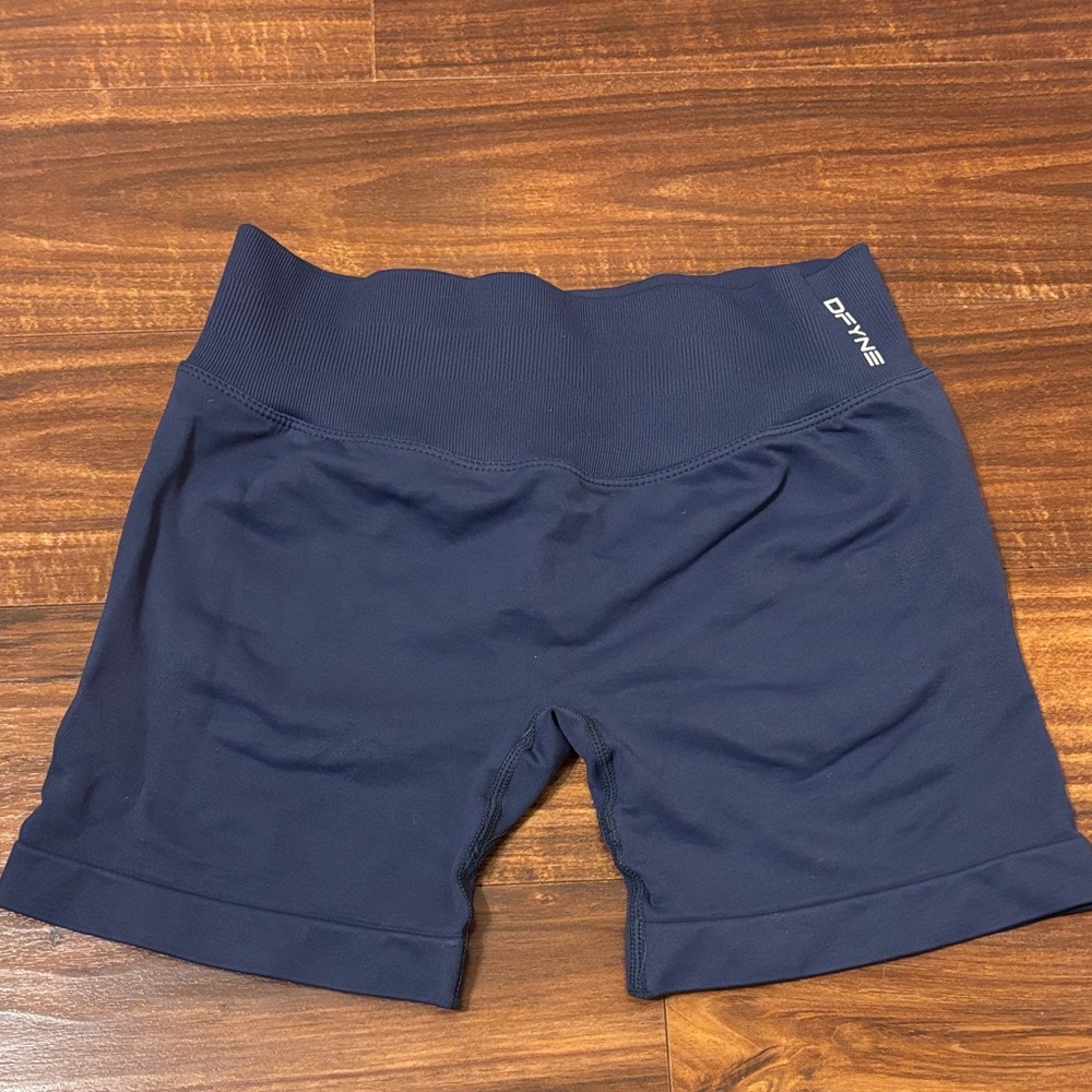 Dfyne impact Navy Women's Shorts - worn a few times in excellent condition